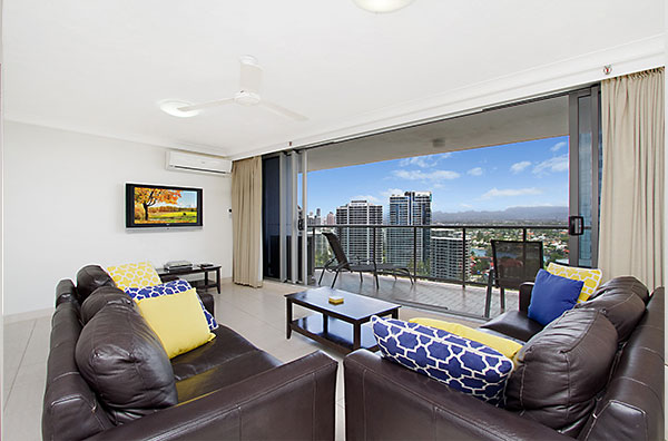 Accommodation features - lounge dining Accommodation features - lounge dining